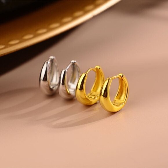 Smooth Geometric Hoop Earrings for Women - Picture 1 of 7